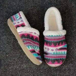 Toms Youth Fuchsia Woolen Fair Isle Slippers